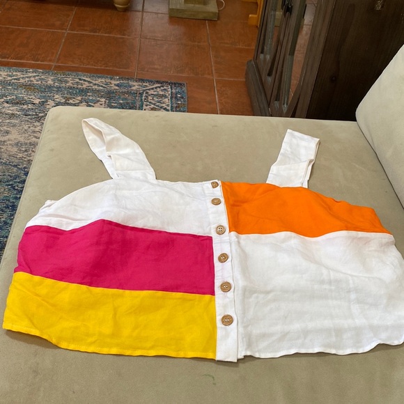 Linen top - Picture 1 of 1